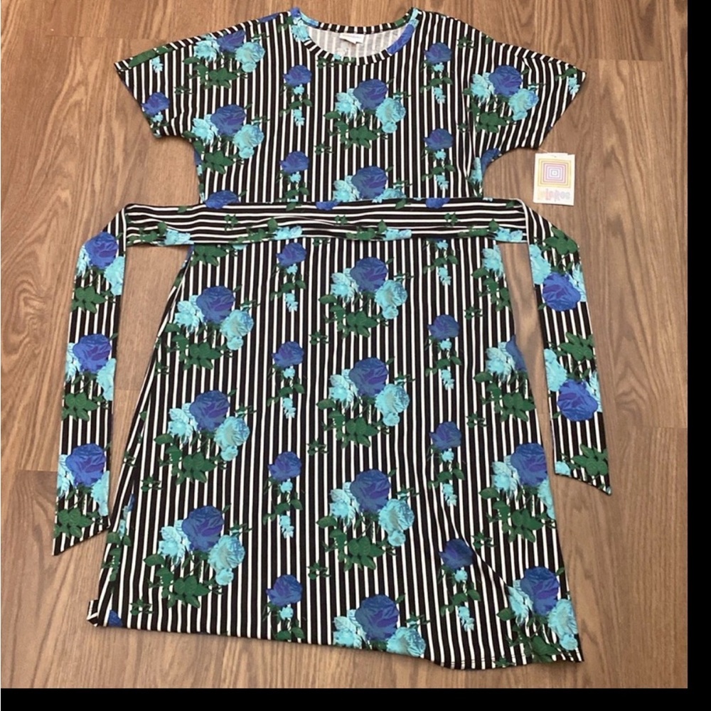 LulaRoe Marly Size M Blue  Floral On Black & Off  White Stripes Belt Pockets NEW